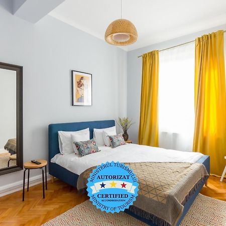 City Chic 3 Bedroom Apartment Cluj-Napoca Exterior photo